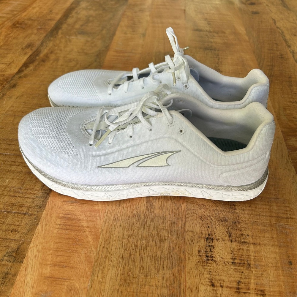 Altra Escalante Womens Size 12 Running Shoes White Silver Zero Drop Sneakers